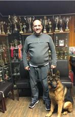 İzmir'in önde gelen işadamlarından Alp Tuğhan Alman Çoban köpeği dostu Ra'ya kavuştu